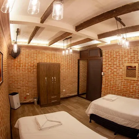 Hot Chipilin Hostel Antigua Exterior photo